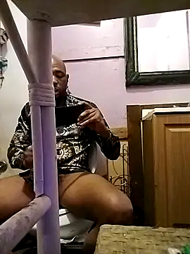 Snapshot of MrPerform74 chatting on February 16, 2026, 2:18 am MrPerform74 online show from February 16, 2026, 2:18 am