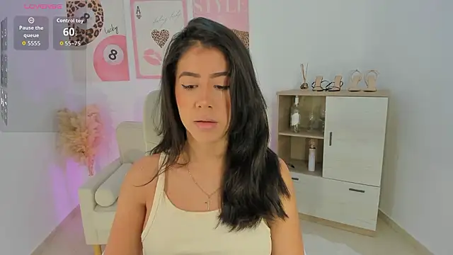 Sussan Monroe online show from March 15, 2026, 12:11 pm