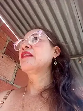 Snapshot of Salome_69 chatting on January 17, 2026, 2:22 pm Salome 69 online show from January 17, 2026, 2:22 pm