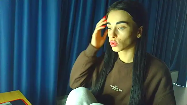 Vlada Elfie online show from February 15, 2026, 12:36 pm