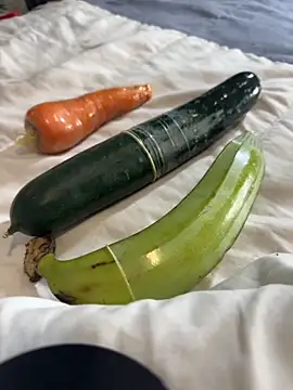 dani bela online show from February 24, 2026, 2:20 am