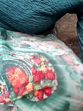 Snapshot of Queen_chayna chatting on February 26, 2026, 8:02 am Queen chayna online show from February 26, 2026, 8:02 am