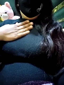 couple fun  online show from February 11, 2026, 9:09 pm