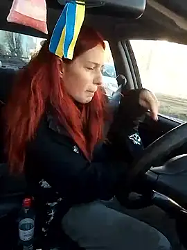 Lily Viola online show from March 4, 2026, 6:19 am