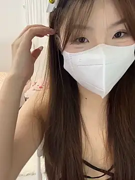  xiaoxinxin  online show from June 5, 2026, 2:12 pm