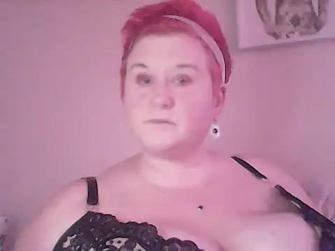 BustyRedxx online show from March 17, 2026, 11:24 am