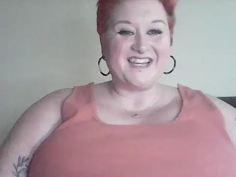 BustyRedxx online show from April 24, 2026, 9:56 am