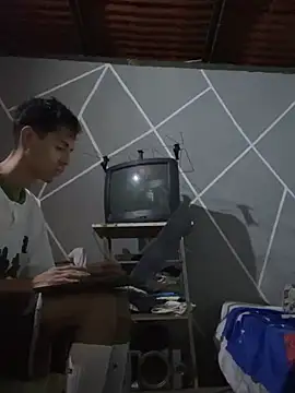 Snapshot of alexx_23cm chatting on January 18, 2026, 1:09 am alexx 23cm online show from January 18, 2026, 1:09 am