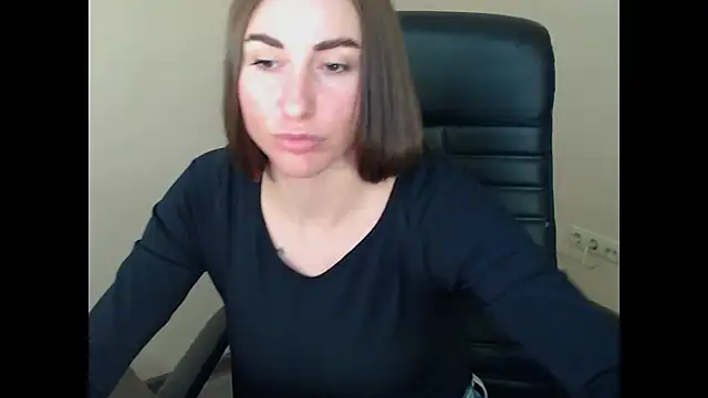 cammila horn online show from January 12, 2026, 1:38 pm