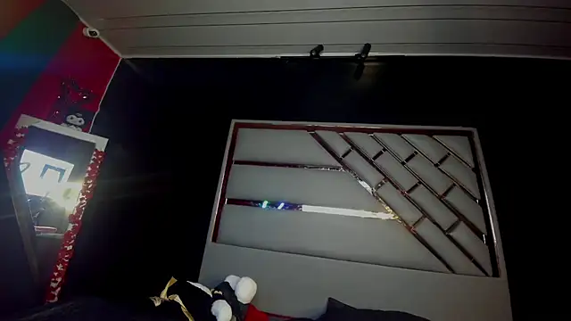 Clarita Hill online show from March 7, 2026, 8:33 am