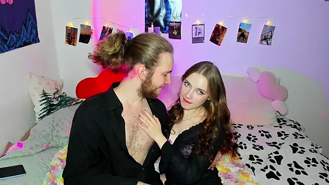 swiity room  online show from January 13, 2026, 5:29 pm