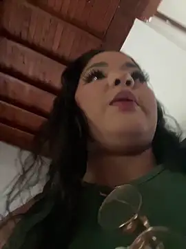 Isabella Belmont online show from February 5, 2026, 8:24 pm