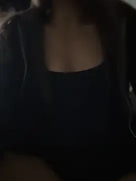 Snapshot of TaylorrHill chatting on January 31, 2026, 7:11 pm TaylorrHill online show from January 31, 2026, 7:11 pm