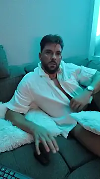 Snapshot of Angelo_33 chatting on January 17, 2026, 8:41 am Angelo 33 online show from January 17, 2026, 8:41 am