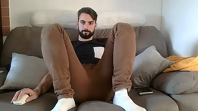 Snapshot of boys4boys1 chatting on January 15, 2026, 3:38 pm boys4boys1 online show from January 15, 2026, 3:38 pm