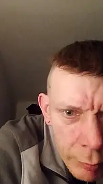 Snapshot of Der_Schoene_Penis chatting on January 7, 2026, 5:48 pm Der Schoene Penis online show from January 7, 2026, 5:48 pm