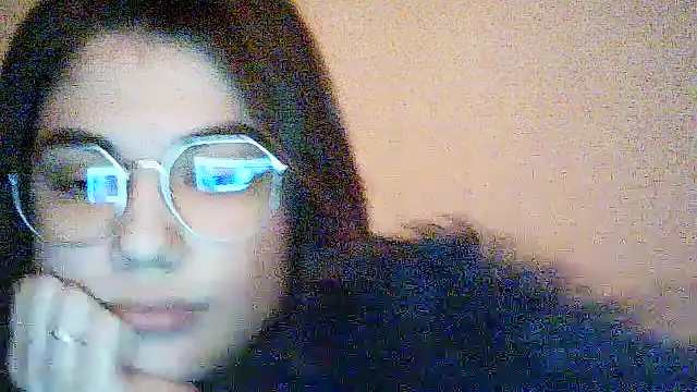 Tenovira online show from March 4, 2026, 8:37 pm