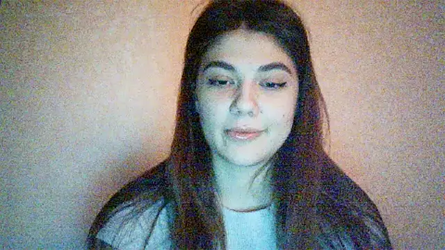 Tenovira online show from March 5, 2026, 8:38 pm