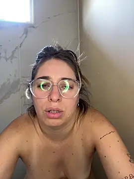 Snapshot of soyanahii chatting on March 1, 2026, 5:59 pm soyanahii online show from March 1, 2026, 5:59 pm