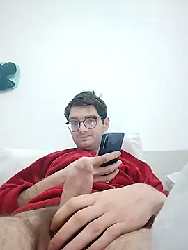 Cum-  online show from February 4, 2026, 10:21 am