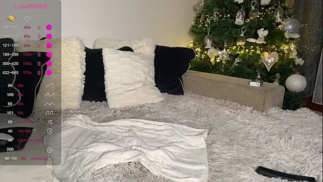 Snapshot of NatashaRedX chatting on January 12, 2026, 3:06 pm NatashaRedX online show from January 12, 2026, 3:06 pm