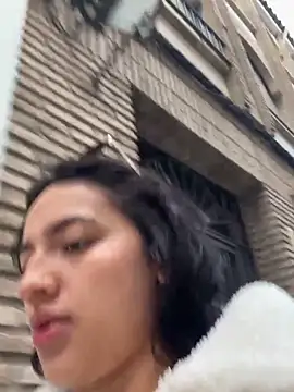 honey kendalll online show from March 10, 2026, 8:19 am