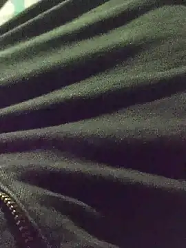 AlejandreBy online show from April 12, 2026, 7:24 am