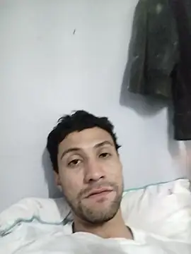 AlejandreBy online show from April 29, 2026, 2:04 am