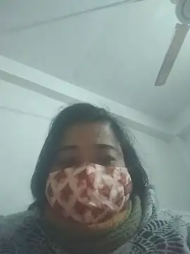 Snapshot of momo_loves chatting on January 6, 2026, 1:48 pm momo loves online show from January 6, 2026, 1:48 pm