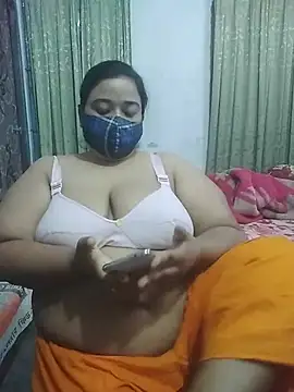 momo loves online show from February 24, 2026, 6:17 pm