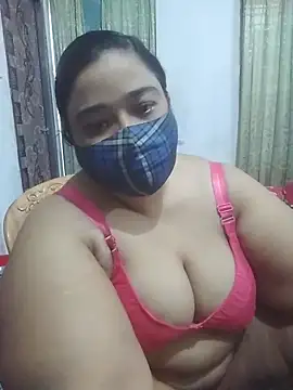 momo loves online show from April 18, 2026, 9:57 am