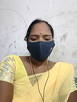 Snapshot of Tamil_Hot_Divya chatting on January 9, 2026, 1:25 pm Tamil Hot Divya online show from January 9, 2026, 1:25 pm