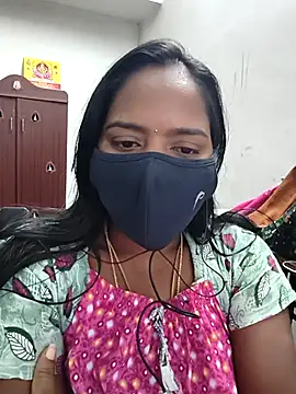 Snapshot of Tamil_Hot_Divya chatting on January 15, 2026, 12:32 pm Tamil Hot Divya online show from January 15, 2026, 12:32 pm