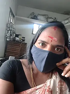 Tamil Hot Divya online show from February 10, 2026, 6:39 am