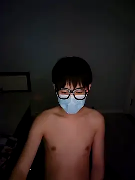 tinKKKKKKL online show from February 13, 2026, 4:25 pm