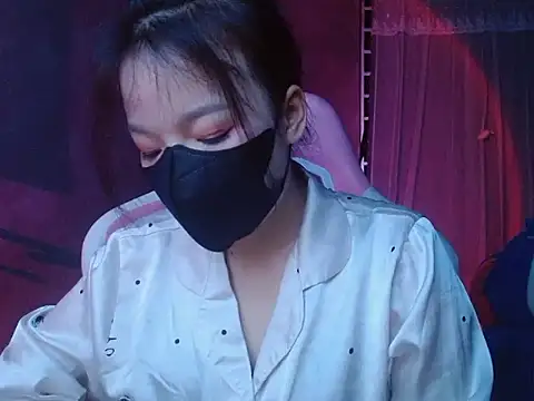 -Tamy- online show from March 23, 2026, 2:10 pm