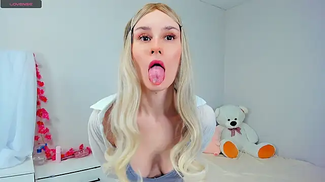 Kirawithvibe online show from March 23, 2026, 2:48 am