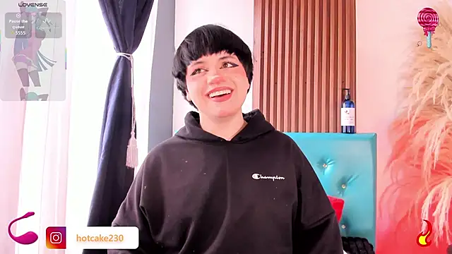 Snapshot of Hiddenhotcake chatting on February 2, 2026, 7:23 pm Hiddenhotcake online show from February 2, 2026, 7:23 pm