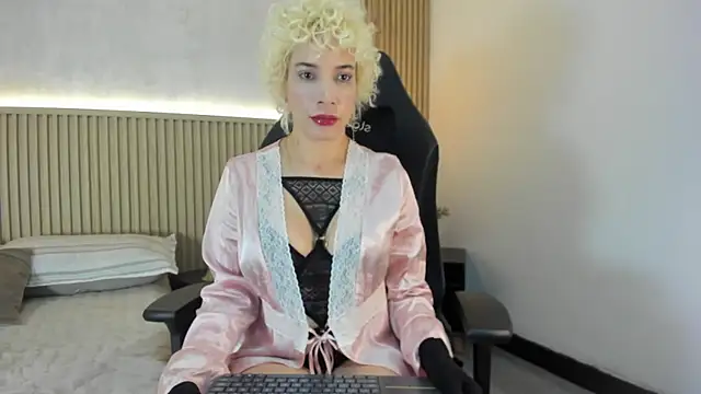 Mar-Tafur online show from January 14, 2026, 1:39 pm