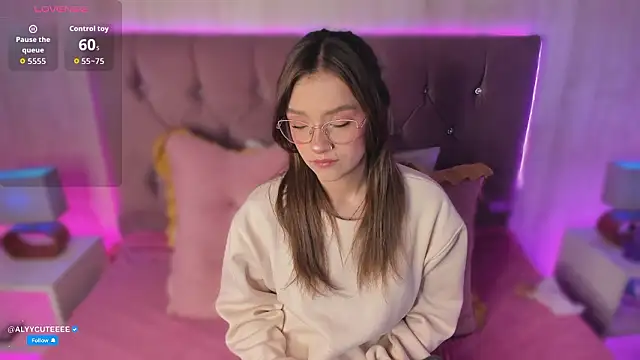 alyy cut3 online show from February 17, 2026, 2:02 pm