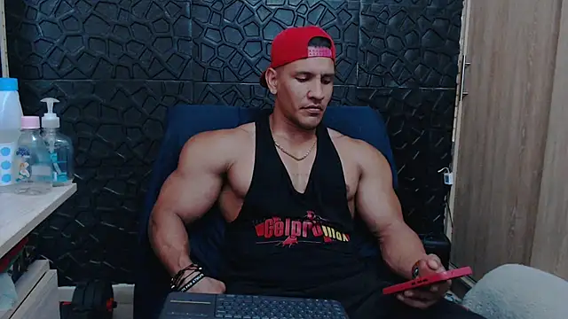 Snapshot of viktor_herrera chatting on February 9, 2026, 8:57 pm viktor herrera online show from February 9, 2026, 8:57 pm