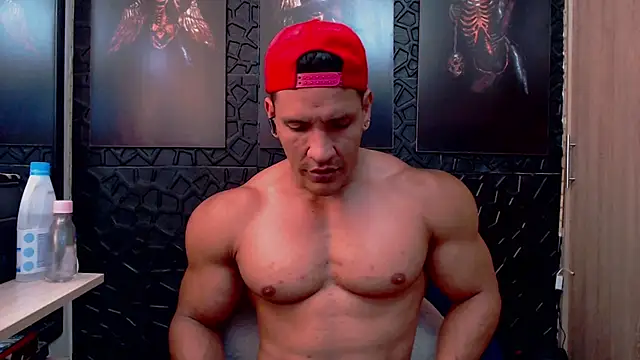 Snapshot of viktor_herrera chatting on February 20, 2026, 4:18 pm viktor herrera online show from February 20, 2026, 4:18 pm