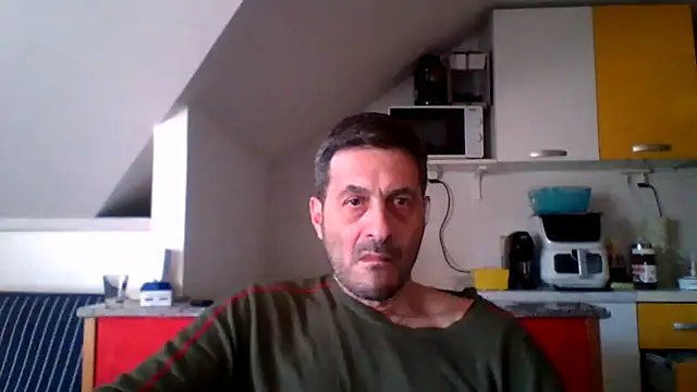 colosone online show from March 25, 2026, 7:58 am