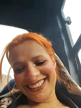 Cataleya 16 online show from April 17, 2026, 7:06 pm