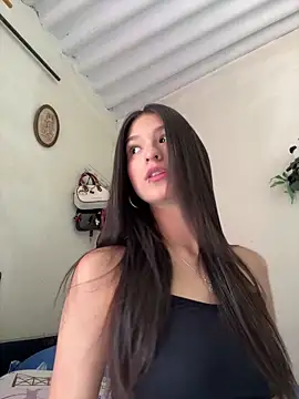 AgathaSander  online show from January 15, 2026, 4:22 pm