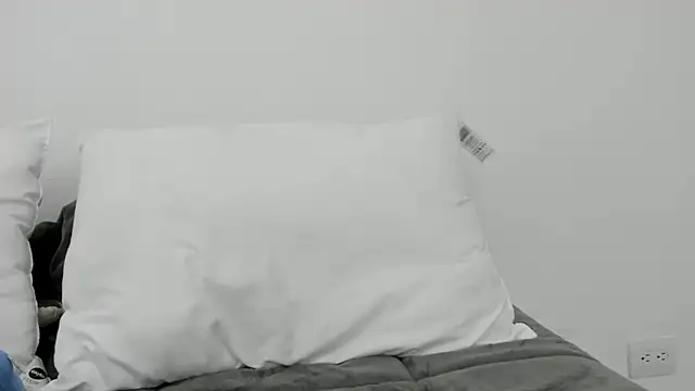 Sarah sumemers online show from April 18, 2026, 9:59 pm