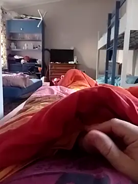 Snapshot of Mishaaa123 chatting on April 6, 2026, 4:21 am Mishaaa123 online show from April 6, 2026, 4:21 am