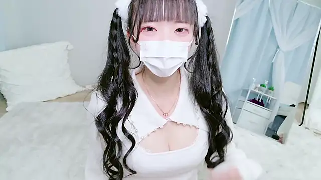 Snapshot of Nonn_chan chatting on February 19, 2026, 2:07 am Nonn chan online show from February 19, 2026, 2:07 am