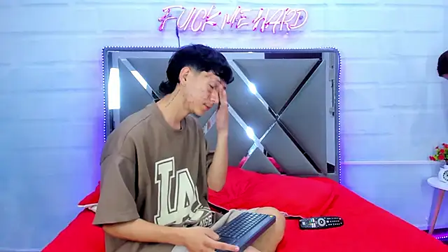 BunnyLove  online show from February 27, 2026, 12:10 am