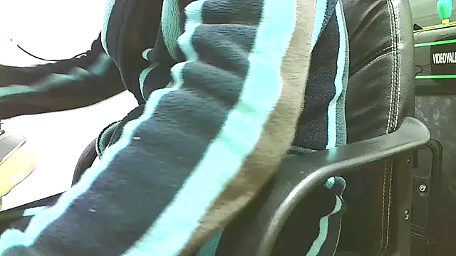 josevalencia71 online show from February 15, 2026, 7:51 am